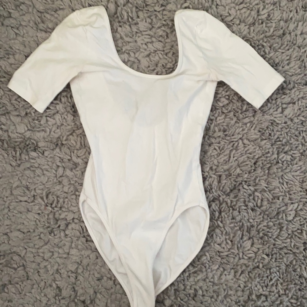 WHITE AMERICAN APPAREL BODYSUIT